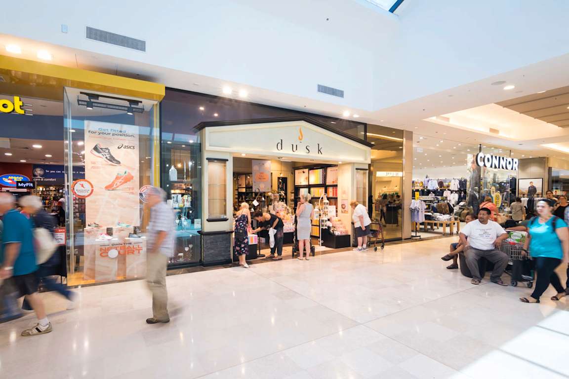 Dusk at Westfield Fountain Gate