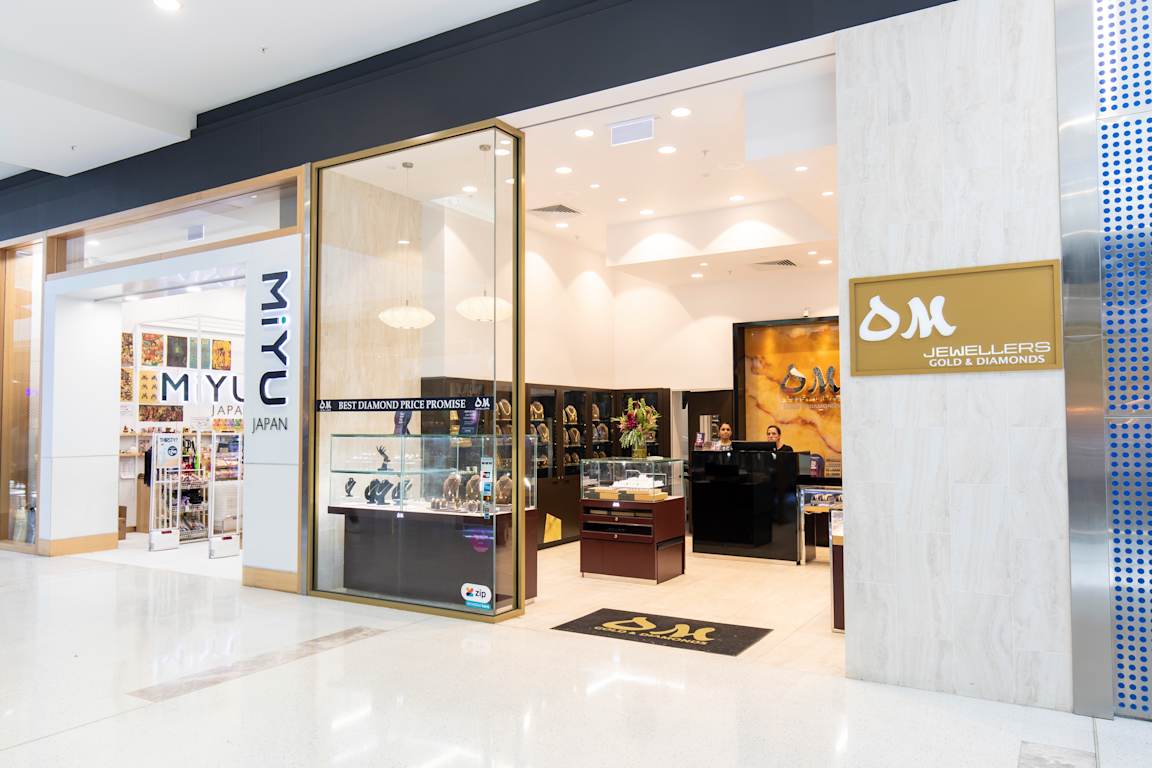 OM Jewellers at Westfield Carousel