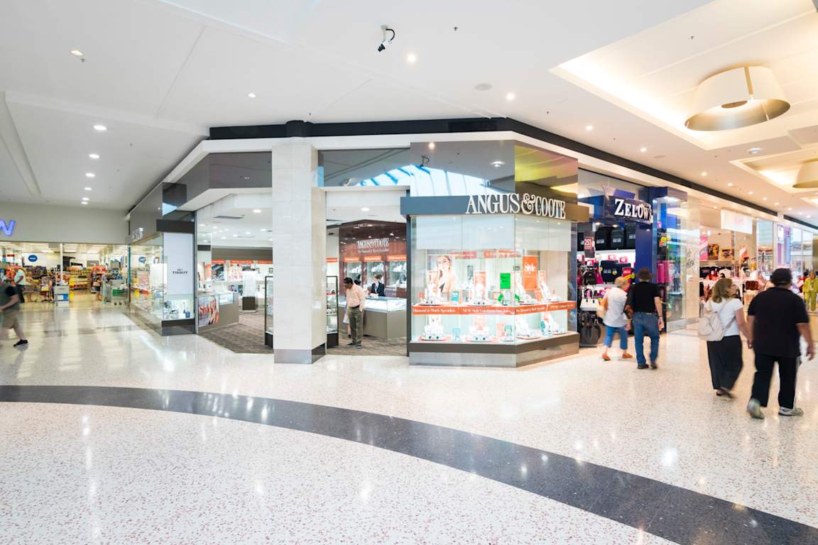 Angus & Coote at Westfield Fountain Gate