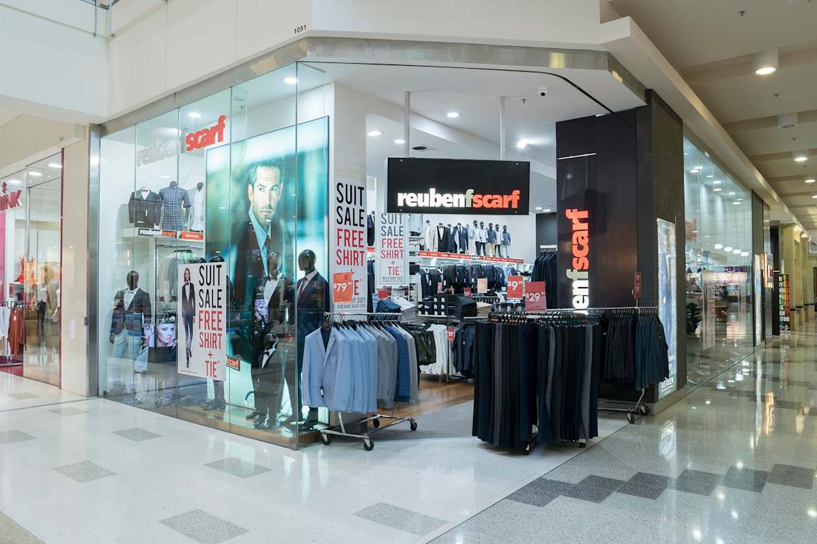 Reuben F Scarf At Westfield Liverpool