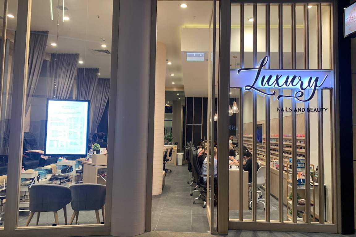 Luxury Nails & Beauty at Westfield Garden City