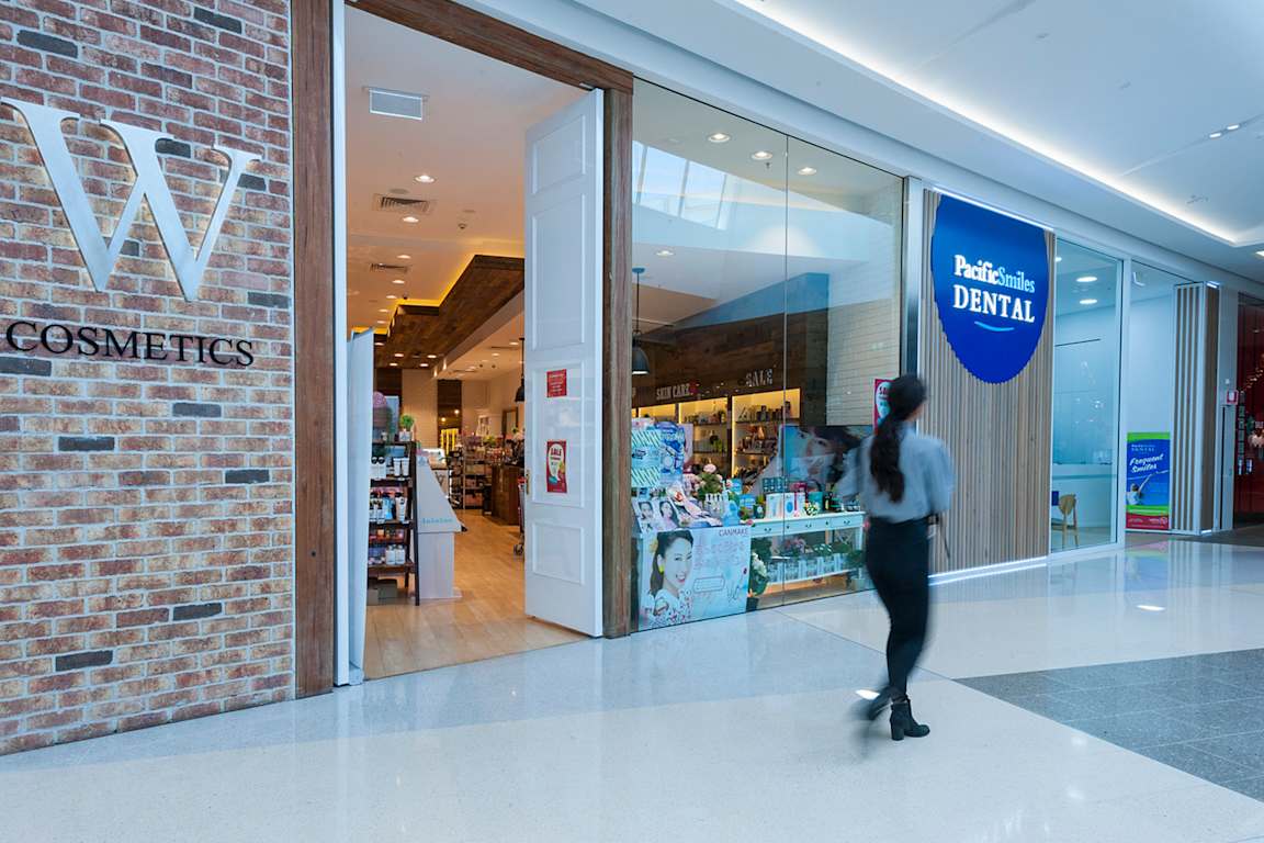 W Cosmetics at Westfield Garden City