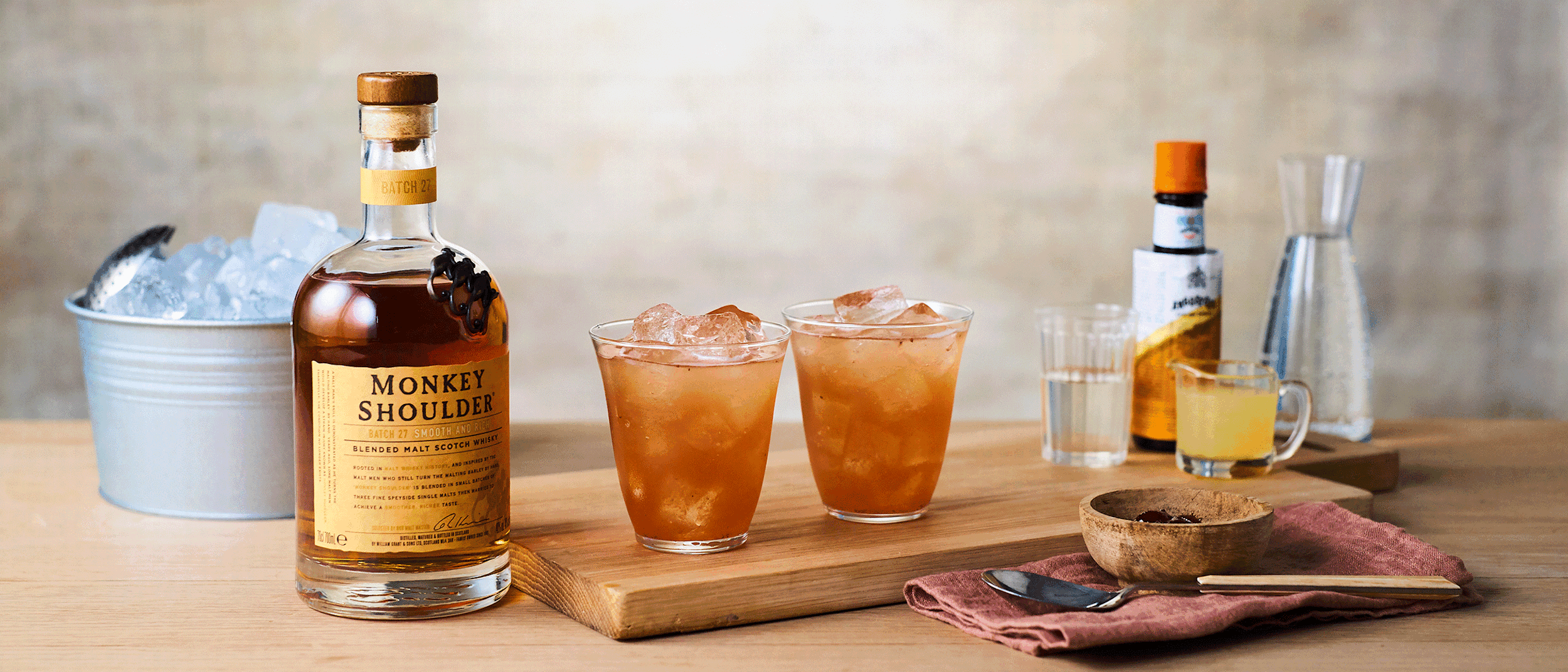 Story BWS Monkey Jam Sour Cocktail
