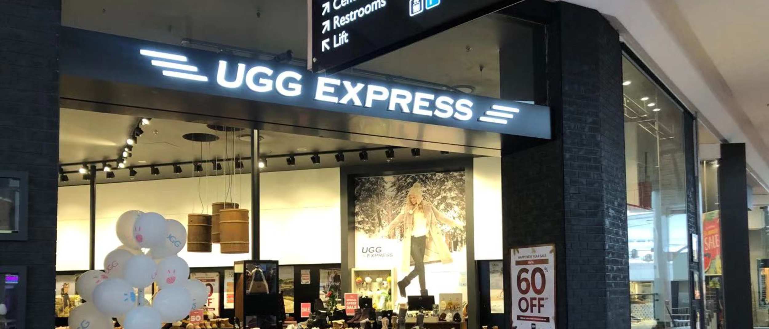 ugg store lenox