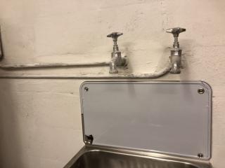 Disse kraner skal skiftes. Cc 170 mm avstand