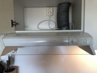 Gammel ventilator og stru00f8muttak