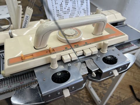 The center 'MC' button is now pressed.