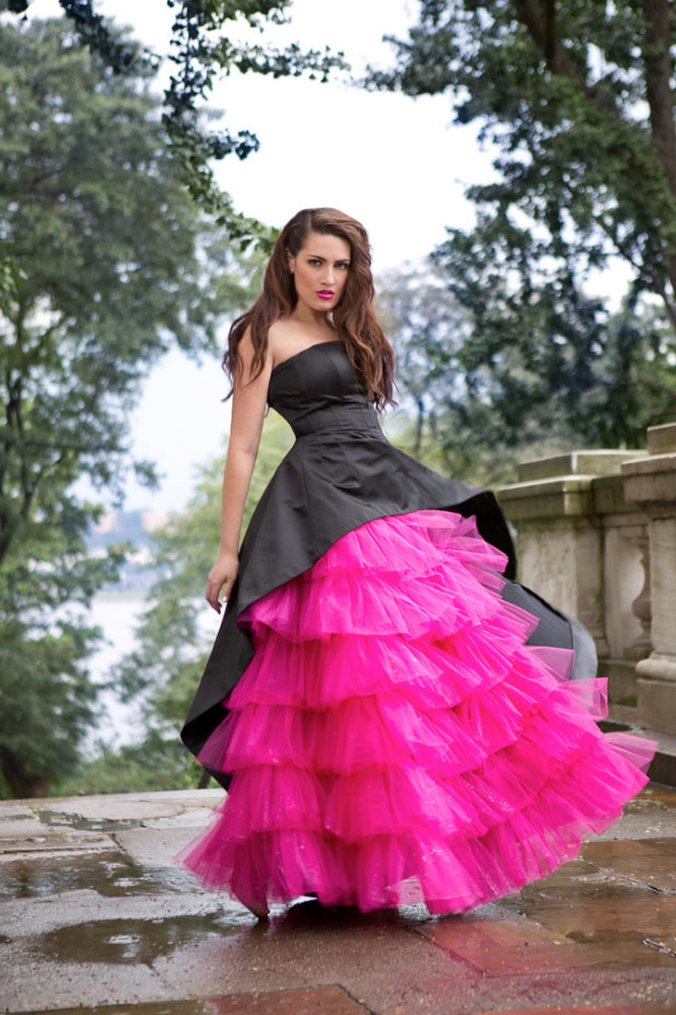 Browse Suzanne Vinnik's Opera Diva Dress Collection