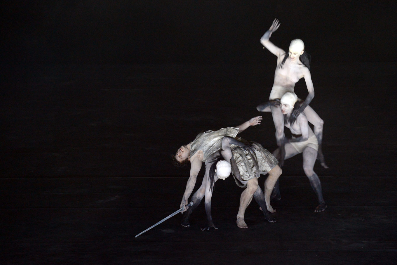 Rinaldo (Jakub Józef Orliński) being controlled by Armida’s imps (dancers) ...