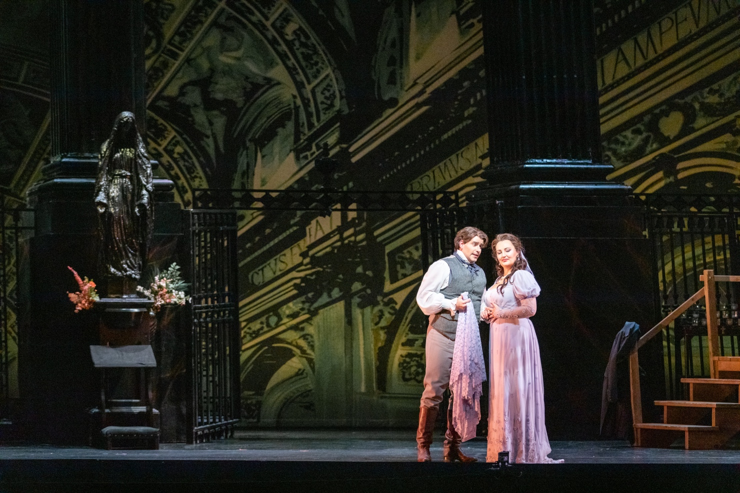 how many pieces were performed at tosca opera