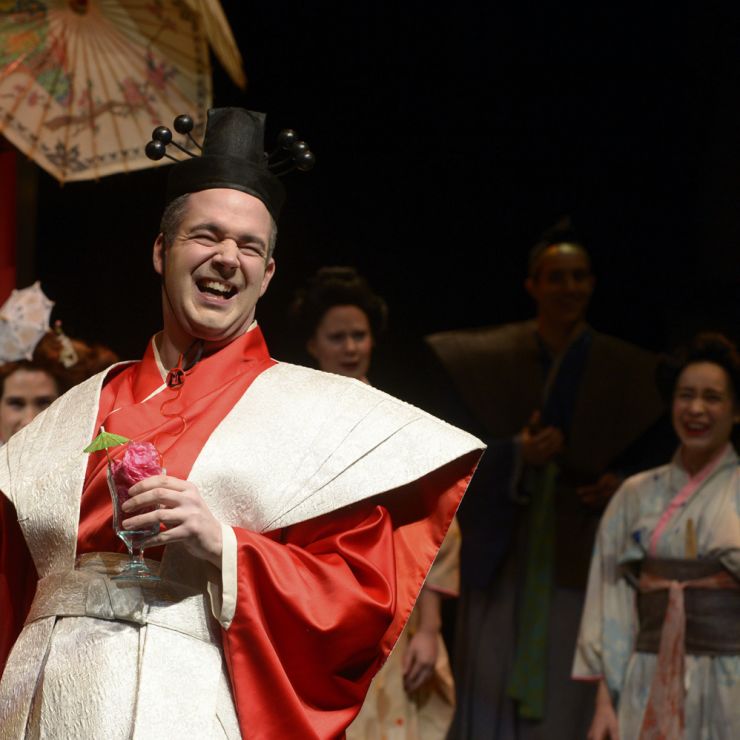In review Ah! Mikado!