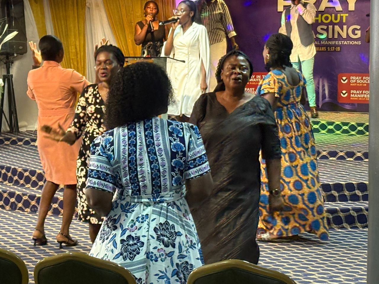 Dominion Singers choir performance