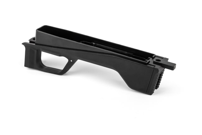 Magazine well for T3x metal magazine for ACE Target