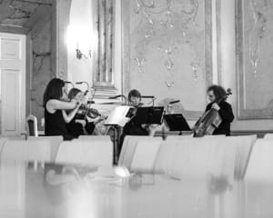 Ensemble 1833