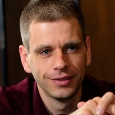 Zoltan Füzessery