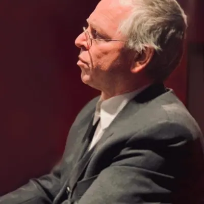 Klaus Bernhard Roth