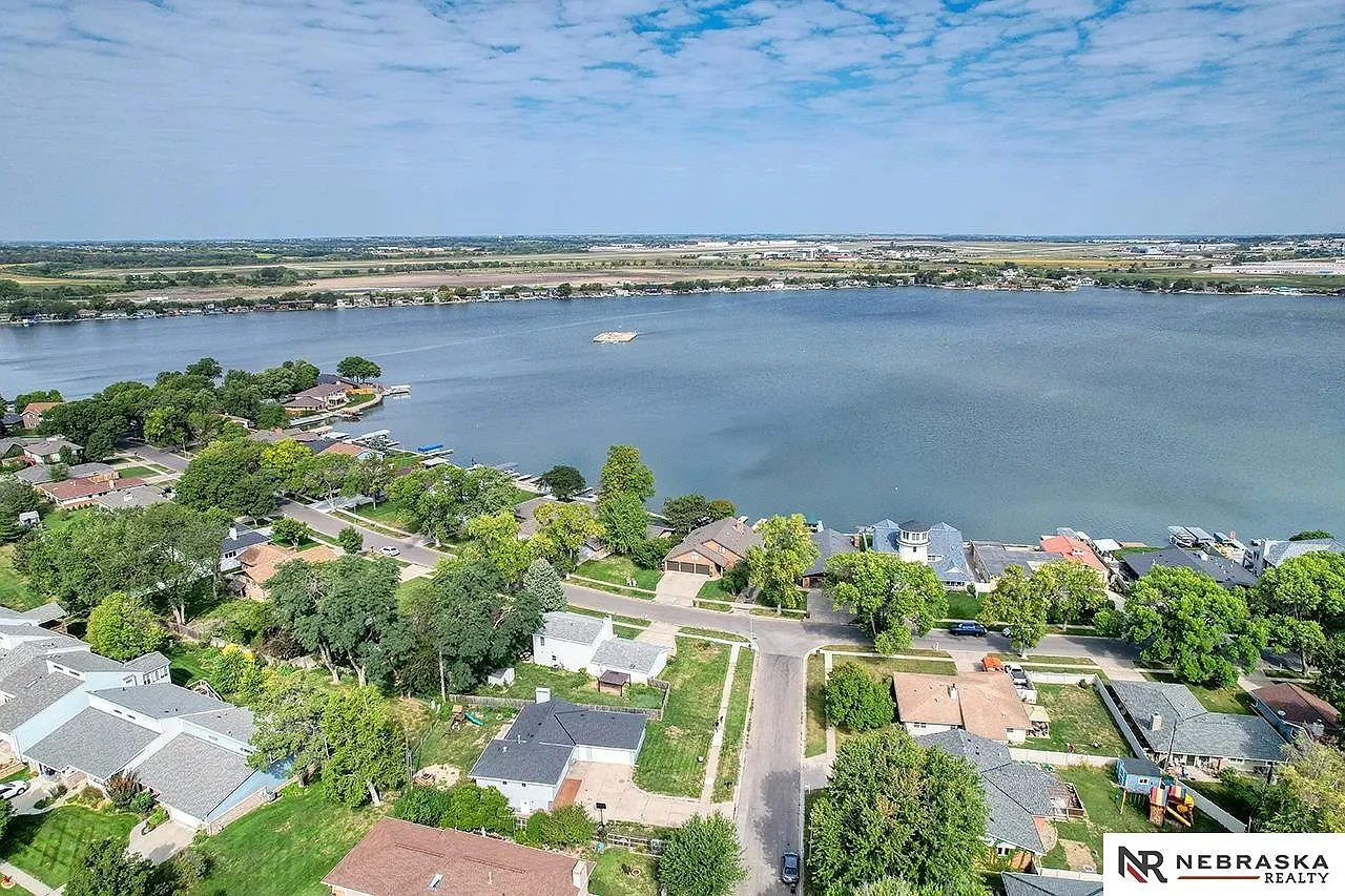 Capital Beach Neighborhood