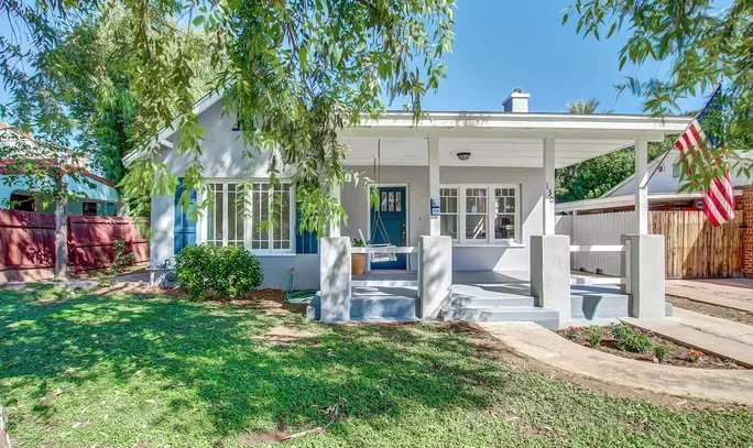 West 2nd St. Historic District