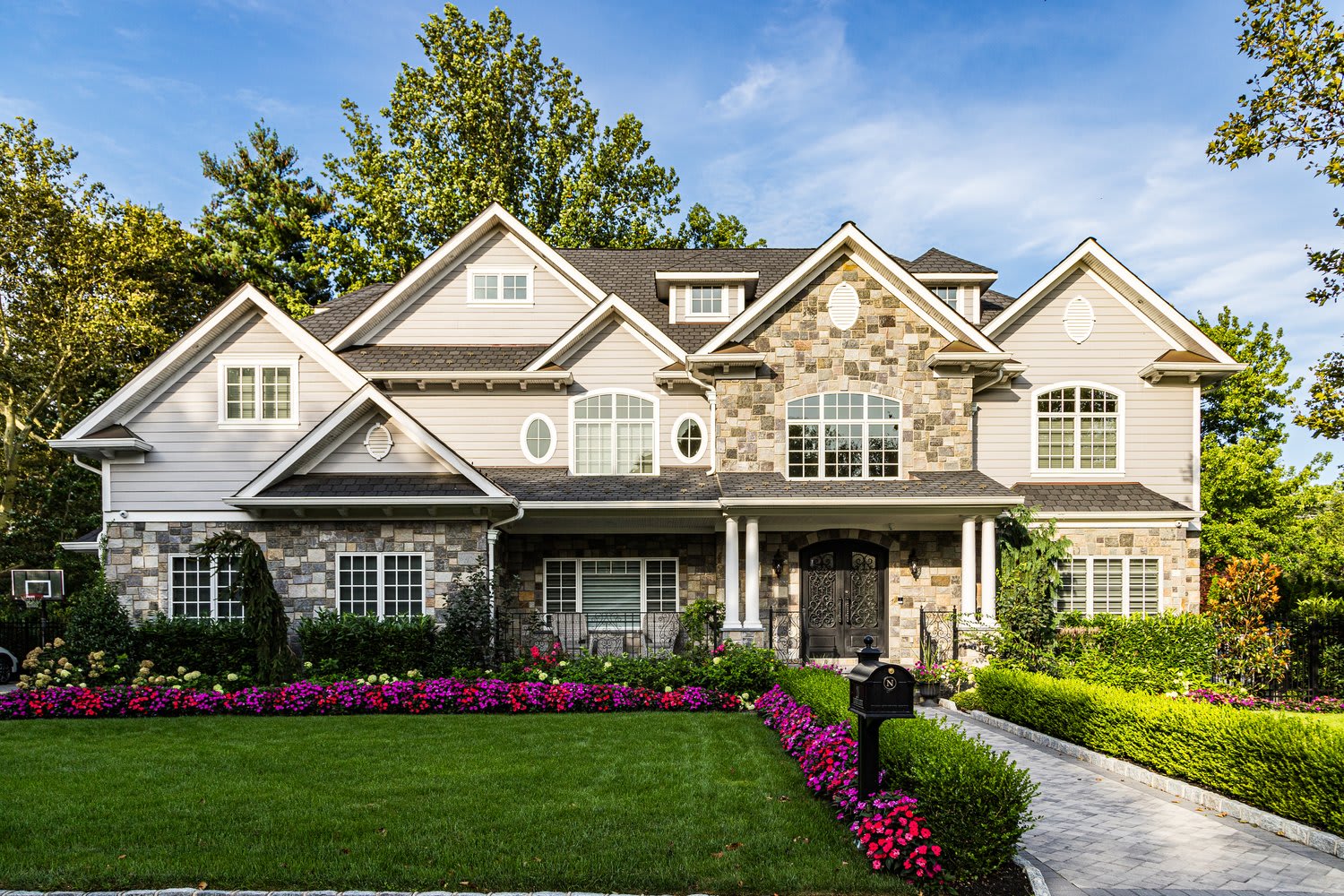 Todt Hill Neighborhood, Staten Island