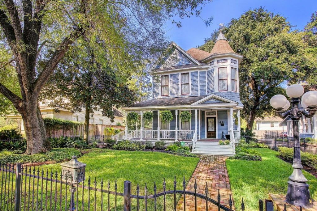 Heights Boulevard, The Heights