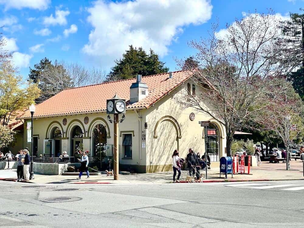 Mill Valley Depot Cafe & Bookstore