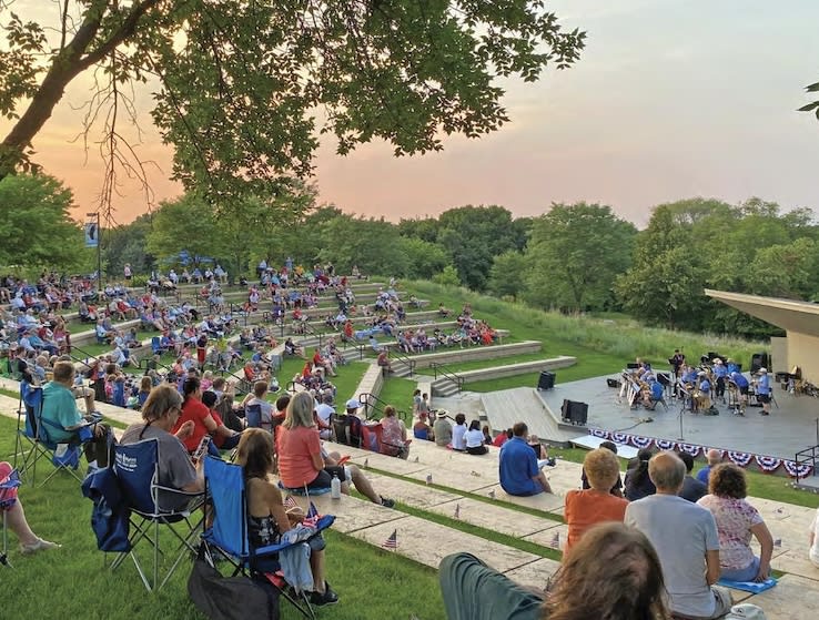 Eden Prairie, Summer Arts & Entertainment