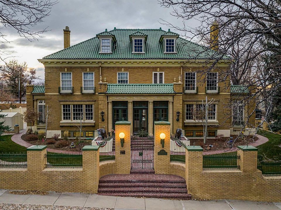 Wolcott Historic District