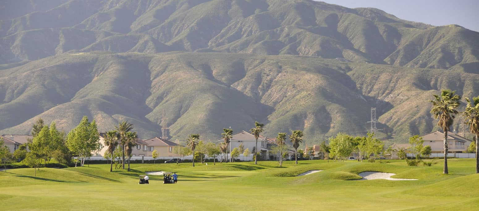 Sierra Lakes Golf Club