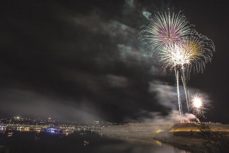 Lake Pleasant Fireworks Show