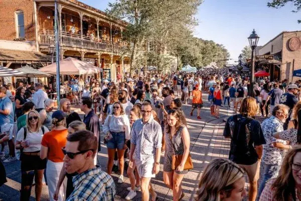 Alive in Roswell Street Festival