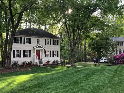 Chestnut Creek Neighborhood