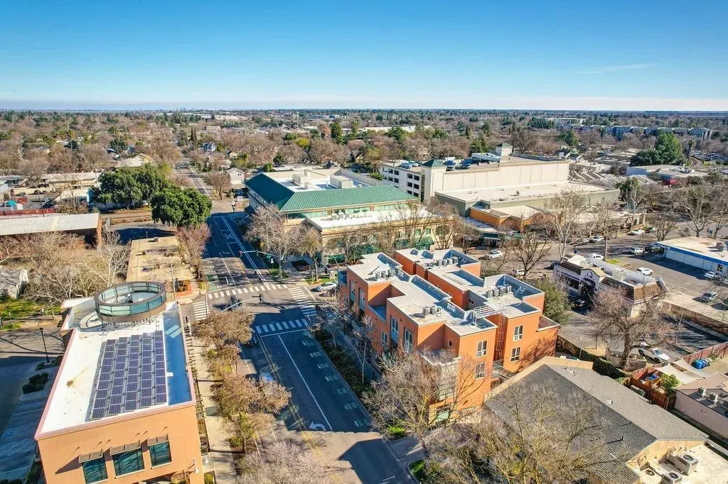 Old Davis North Neighborhood