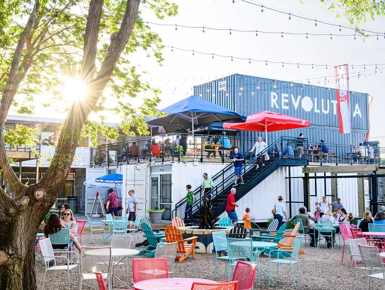 Revolutsia Dining/Shopping