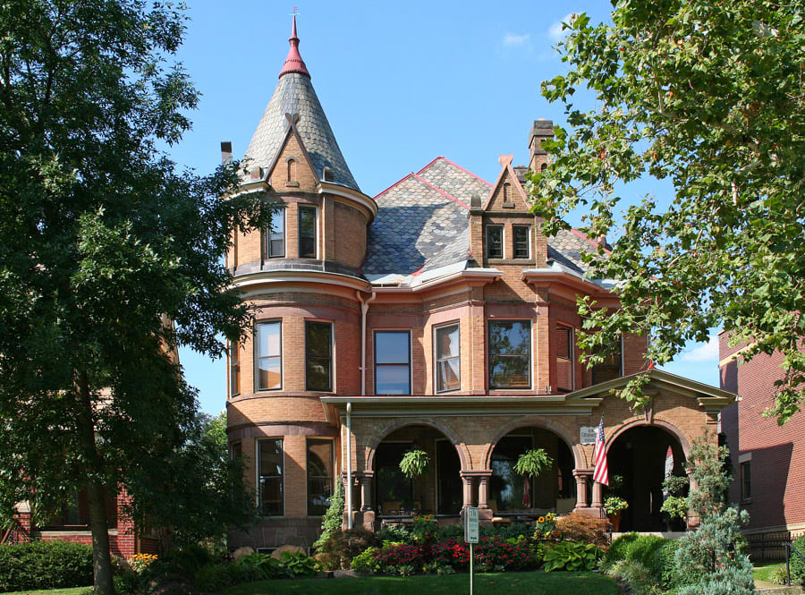Victorian Village Neighborhood