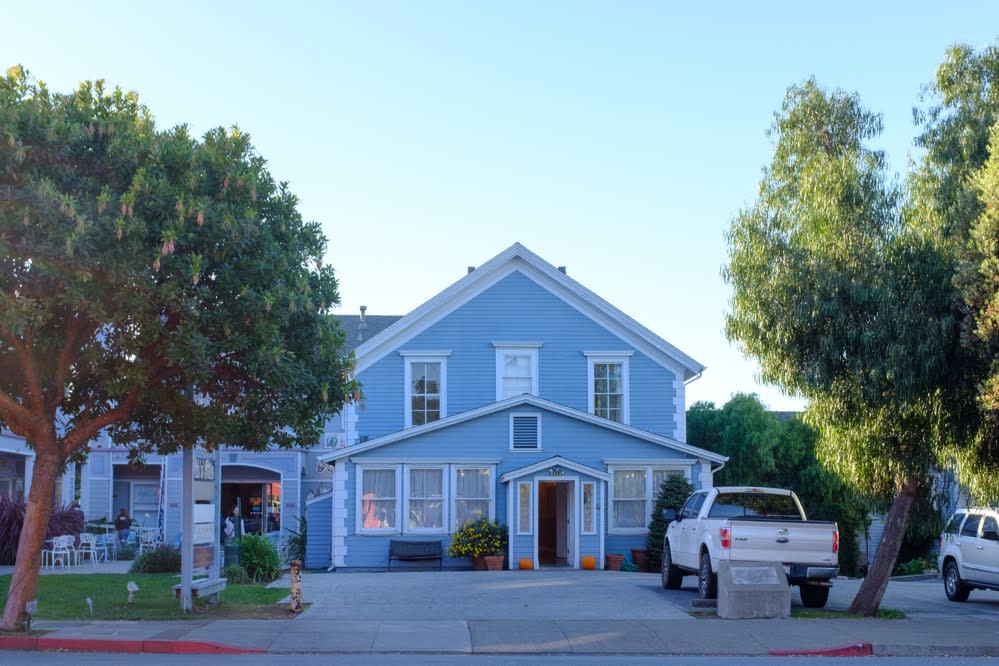 Zaballa House, Downtown