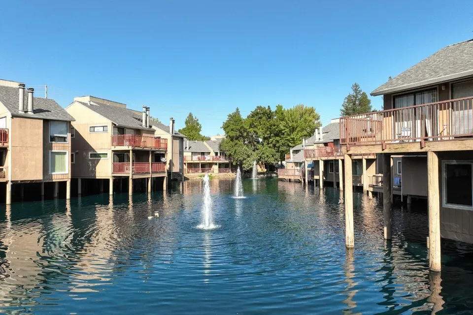 Arcade Lake Estates Neighborhood