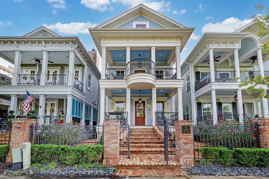 East Shore Neighborhood, The Woodlands