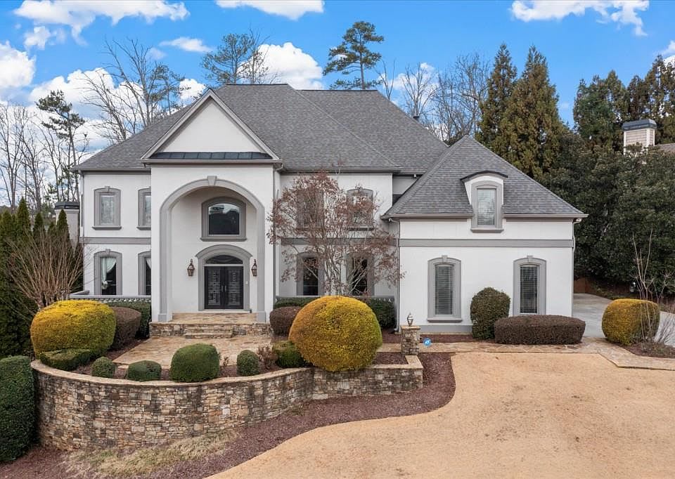 Falls of Autry Mill Neighborhood