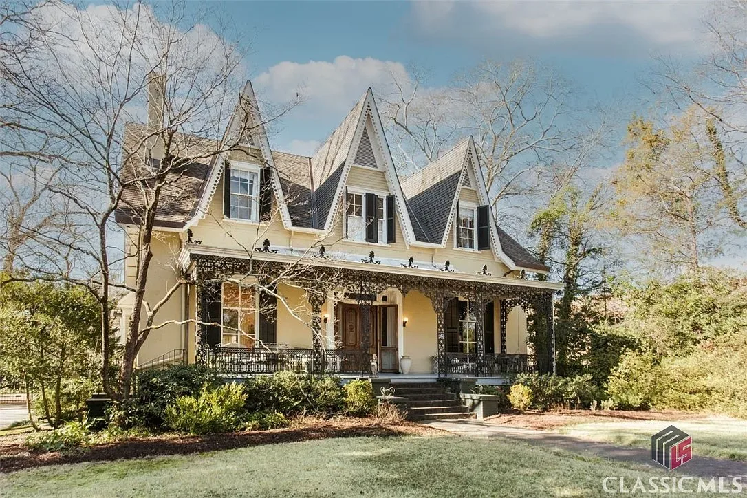 Cobbham Neighborhood