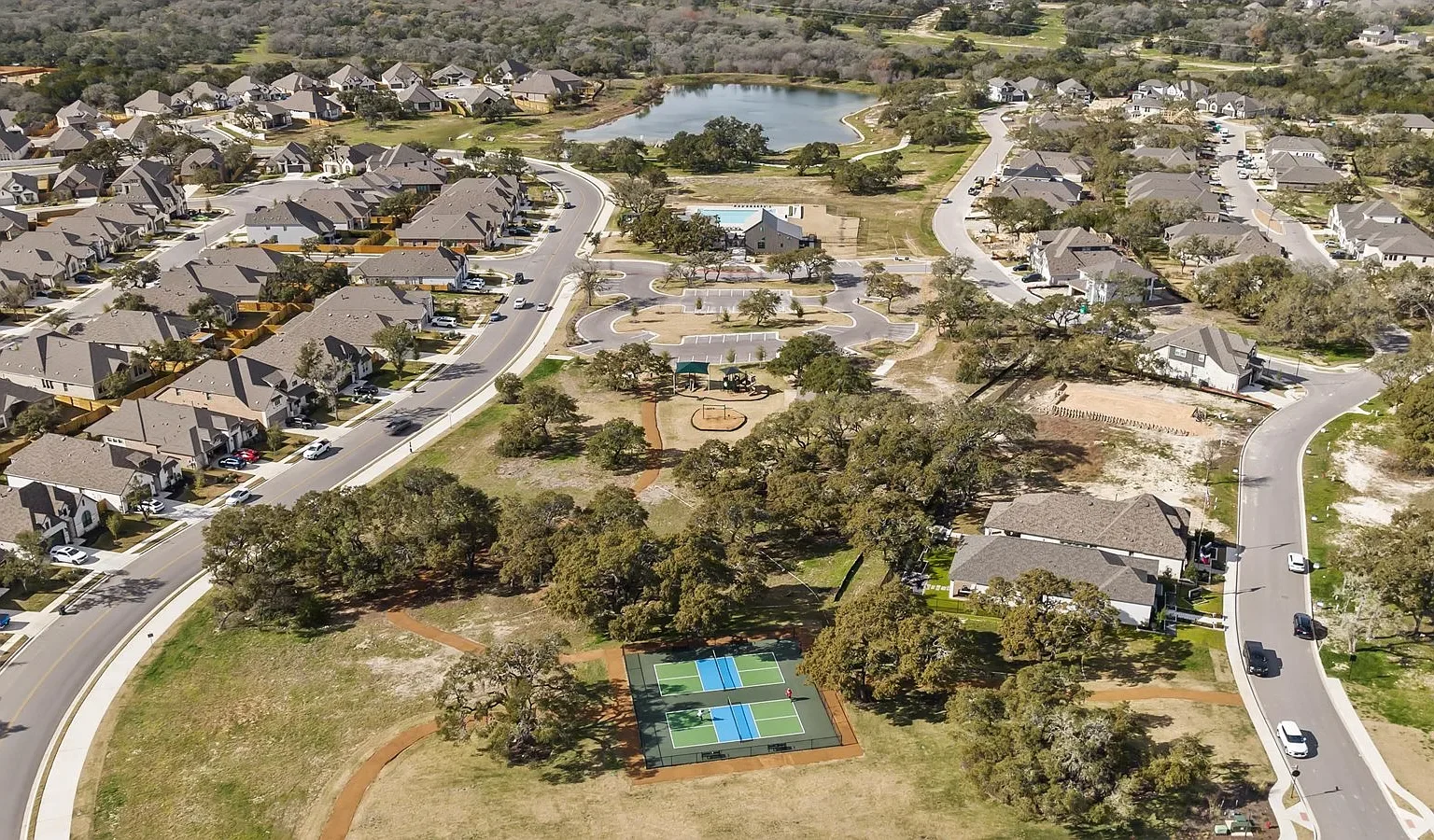 6 Creeks Neighborhood