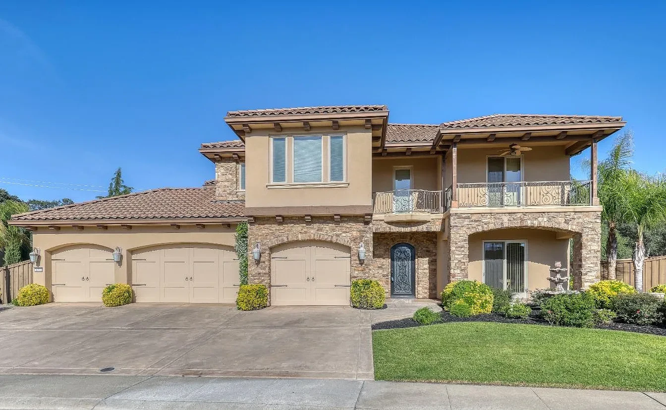 American River Canyon North Neighborhood