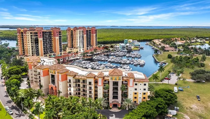 Cape Harbour Neighborhood