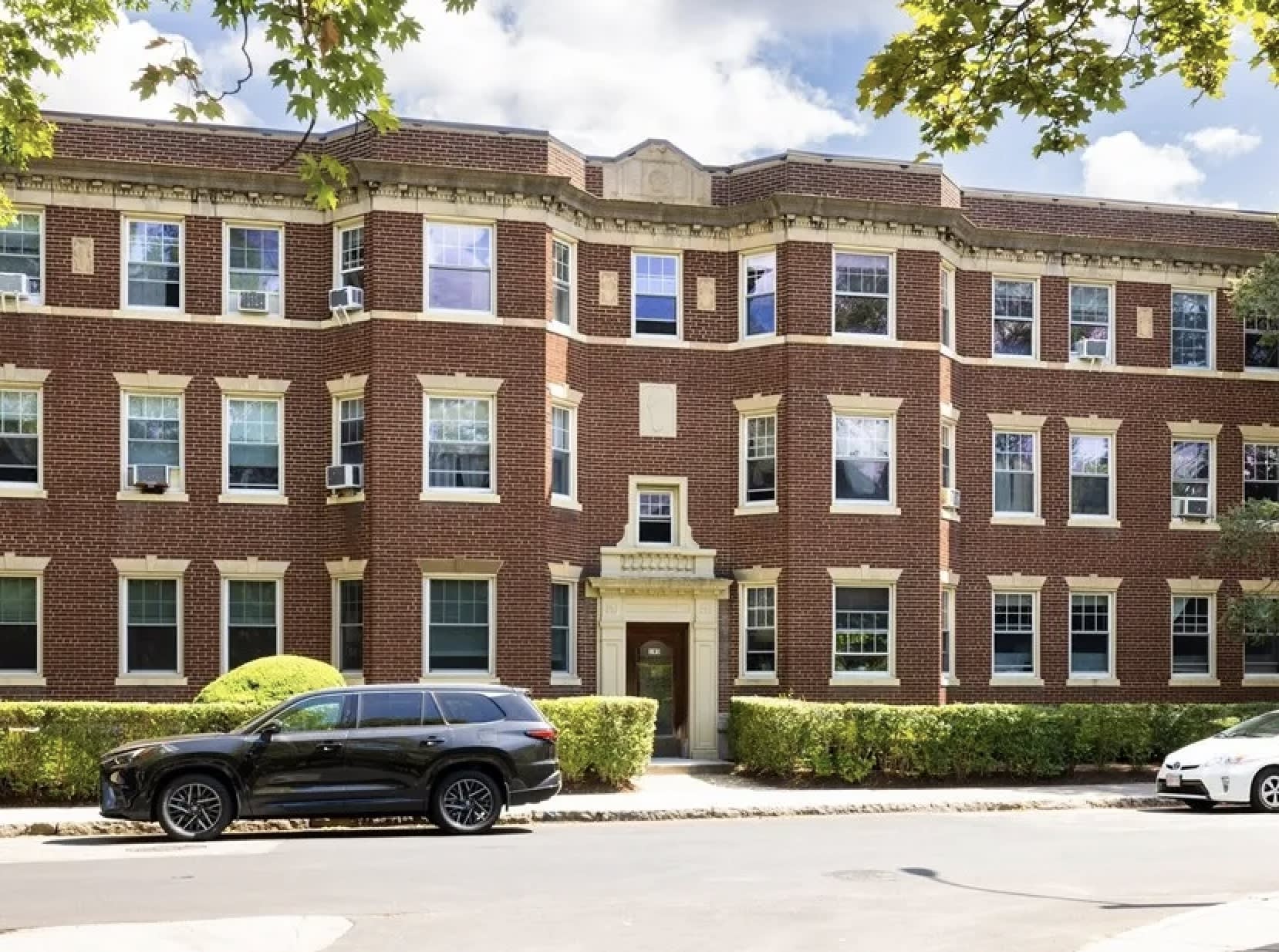 Coolidge Corner Neighborhood