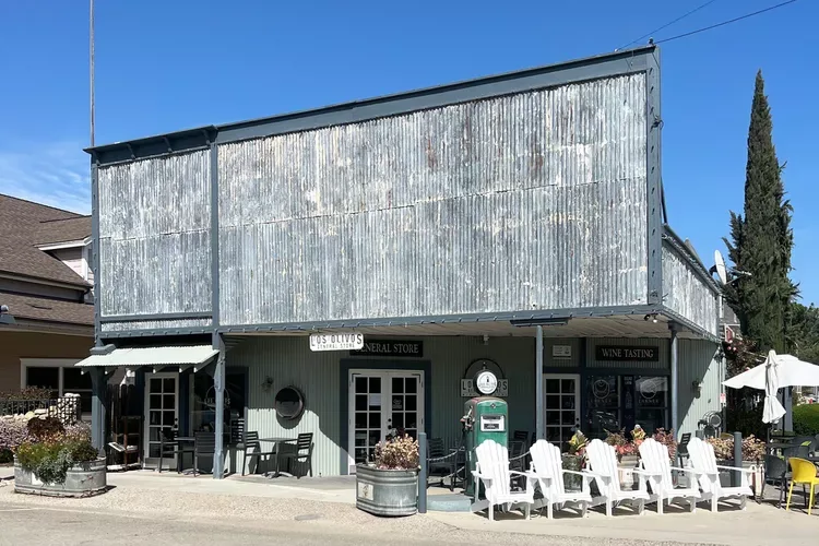 Los Olivos "Downtown"