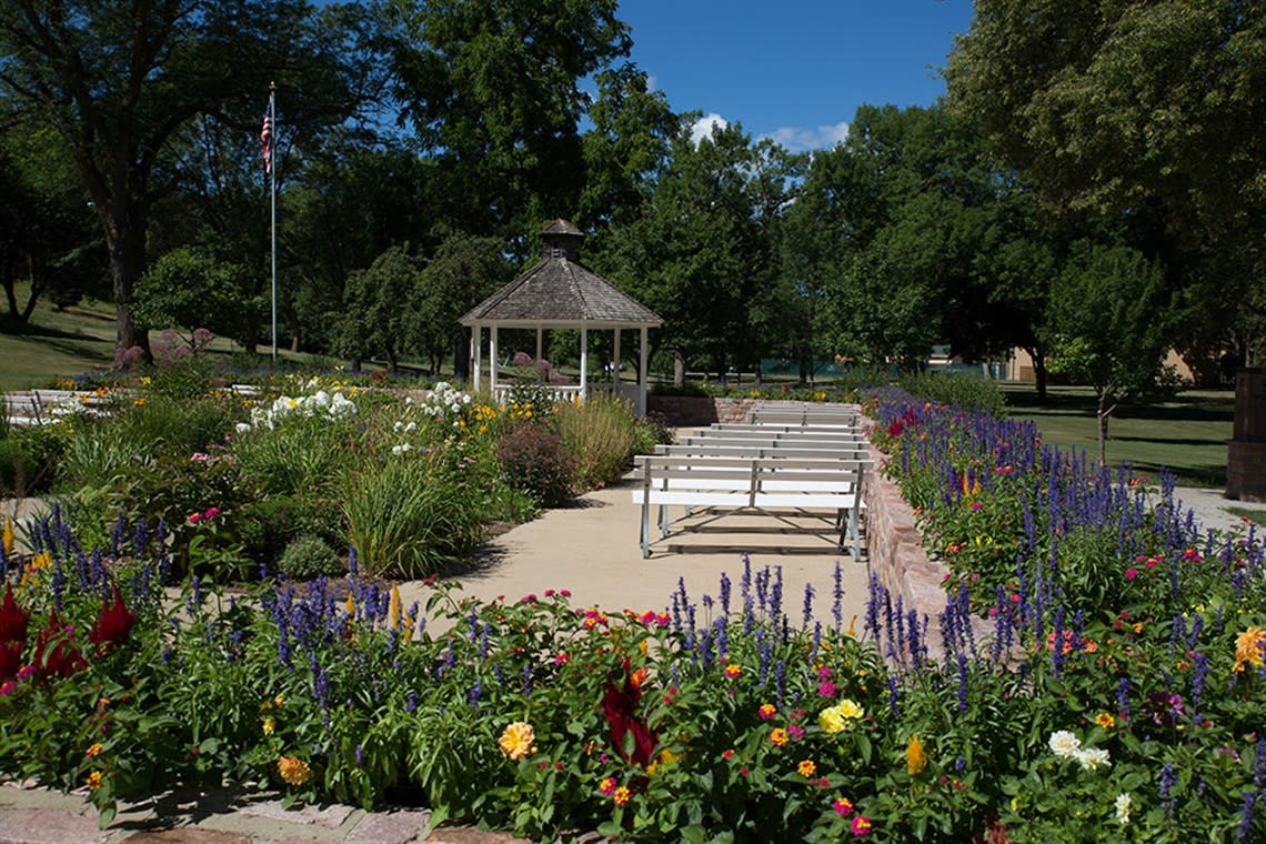 Sherman Park Garden