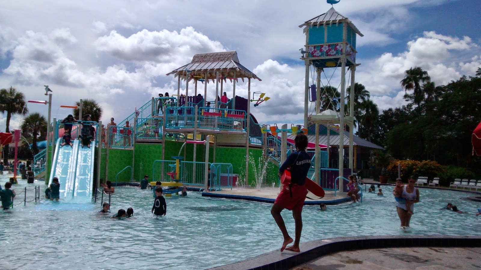 CASTAWAY ISLAND WATER PARK 