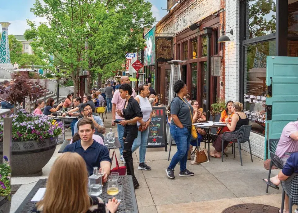 Dining in Downtown Decatur