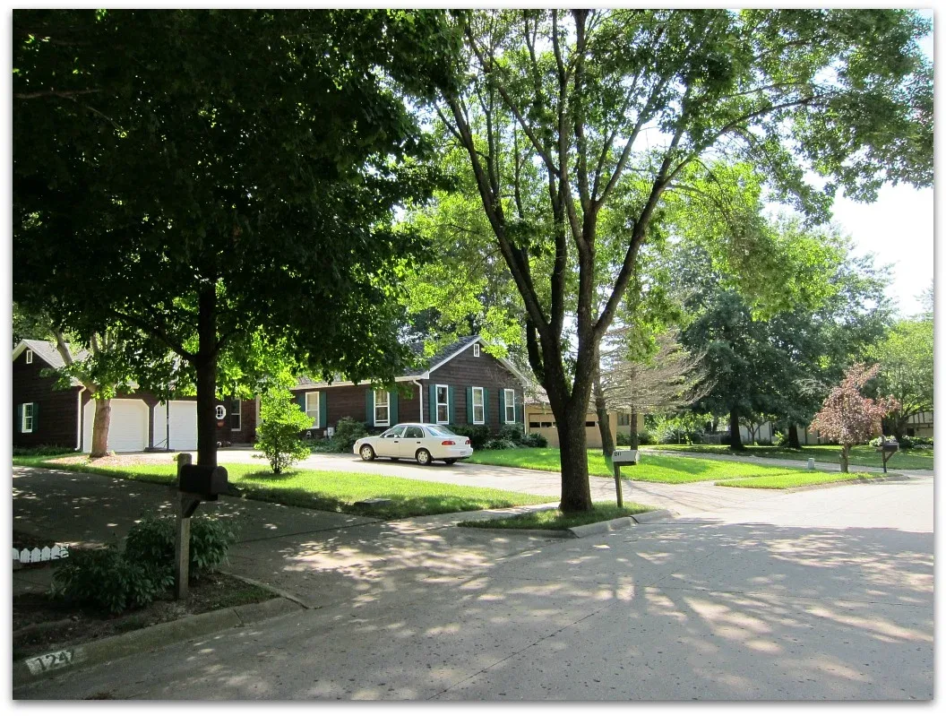 Dean-Oakes Neighborhood