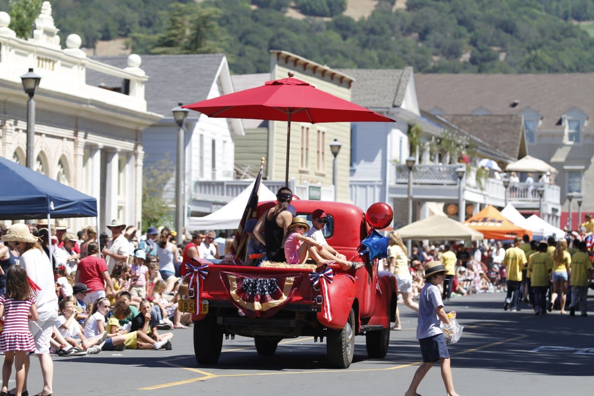 Sonoma's 4th of July Parade