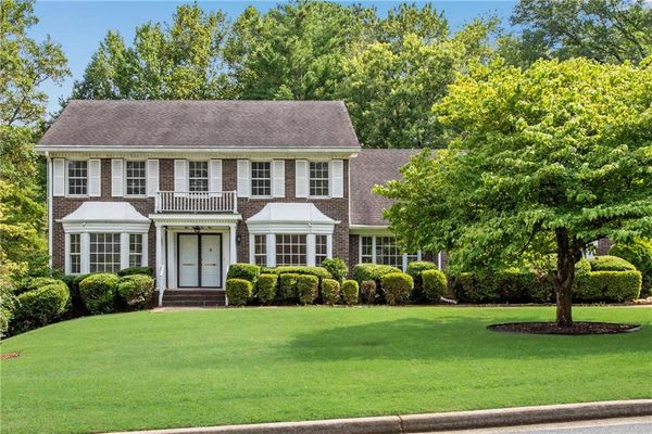 Wynterhall Neighborhood